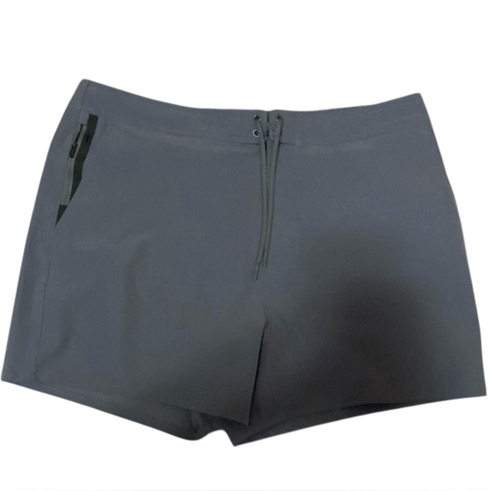 Ten Thousand Foundation Short XXL Gray
